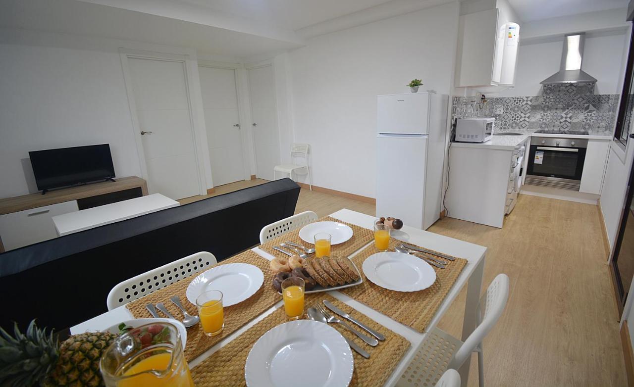 Apartamentos Playa Area Grande 산 비센테 데 오 그로베 외부 사진