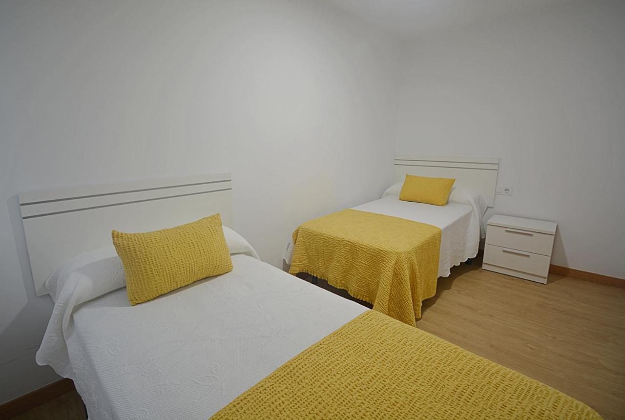Apartamentos Playa Area Grande 산 비센테 데 오 그로베 외부 사진